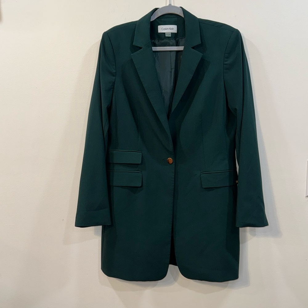 Calvin Klein long Blazer size 12 in Green with single gold button